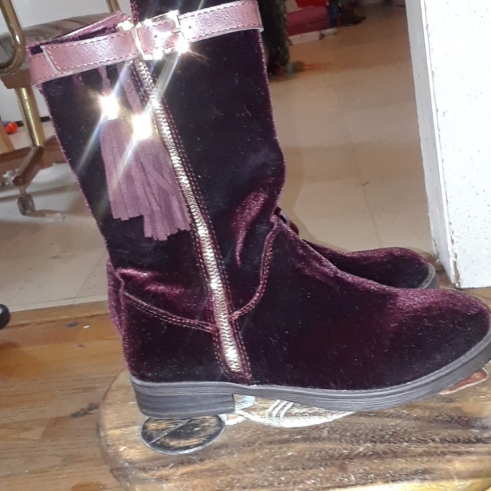 Boot Burgandy velour